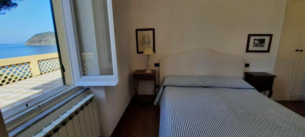 Villa Mare Blu Levanto Eksteriør billede