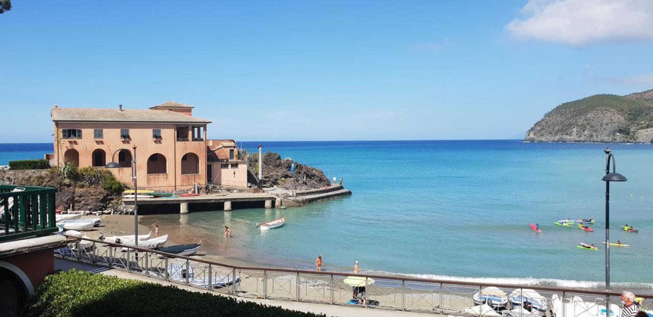 Villa Mare Blu Levanto Eksteriør billede