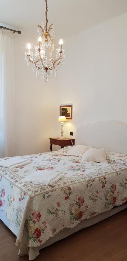 Villa Mare Blu Levanto Eksteriør billede
